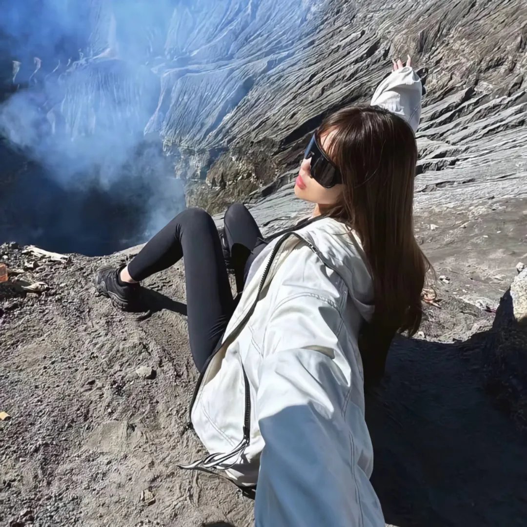 虞美人盛开的山坡
